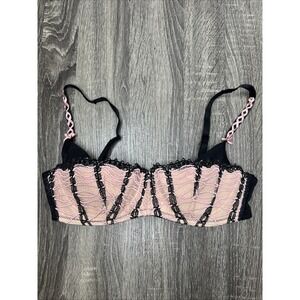 CHANTAL THOMASS Victoria's Secret Underwire Bra Sz 34C Pink Black Lace Bows Rare